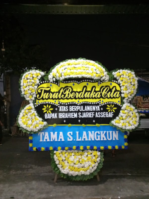 Papan Bunga Duka di Tinoor Satu